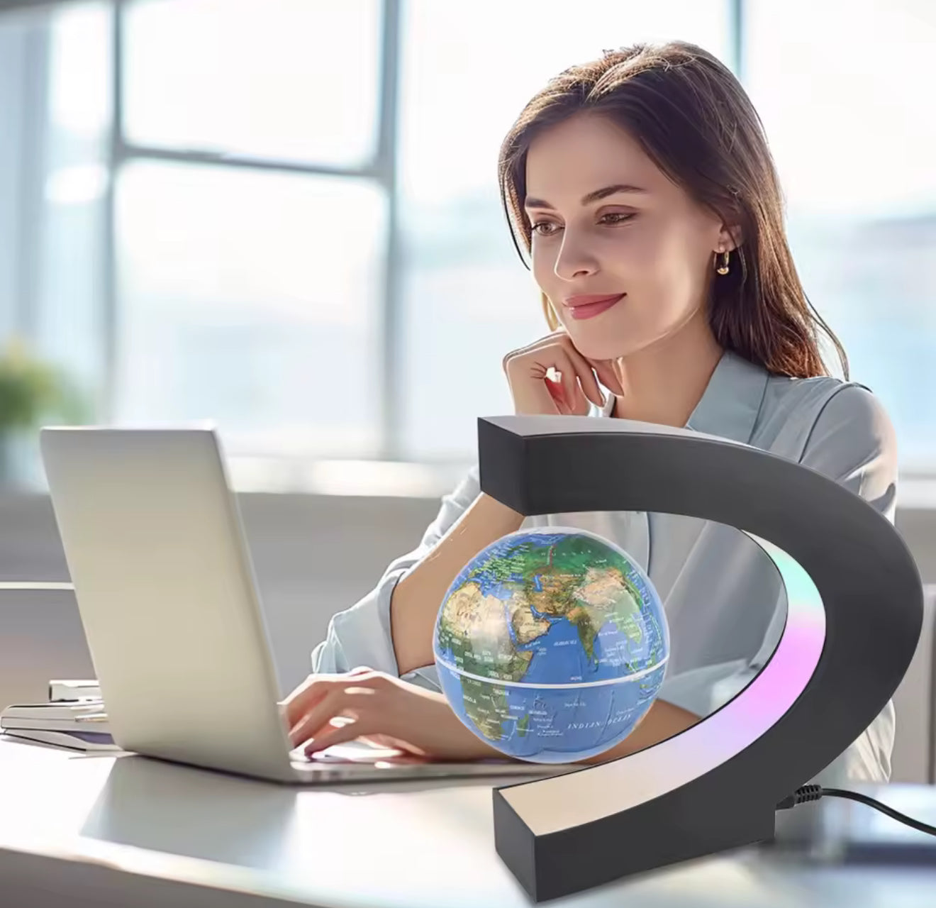 Magnetic Floating Globe, Creative magnetic levitation Earth Globe Night Light